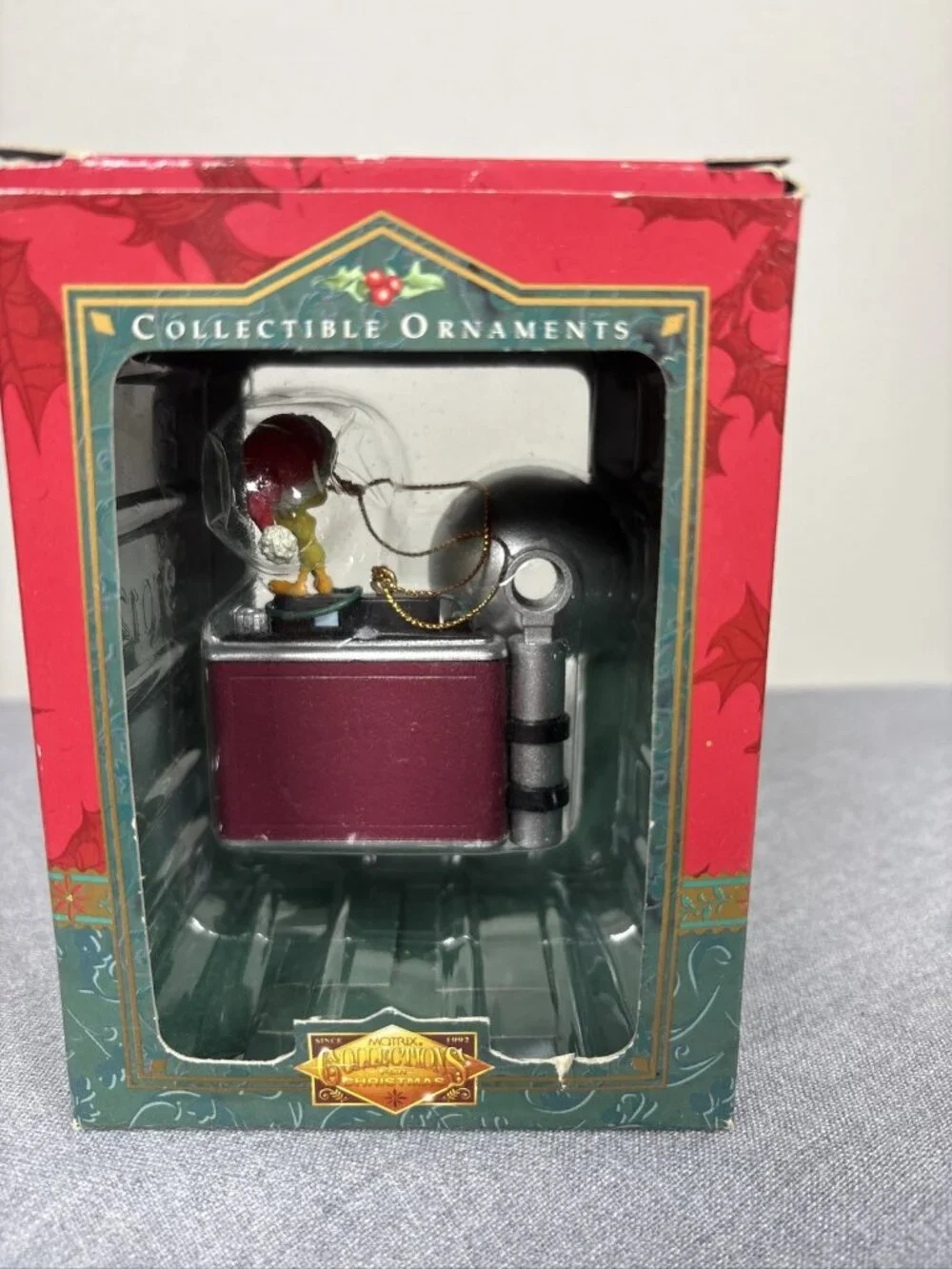 Matrix Looney Tunes Tweety Bird Camera Christmas Ornament 1997